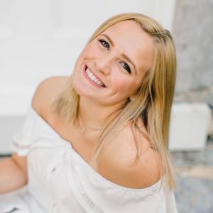 Meet your Posher, Ally